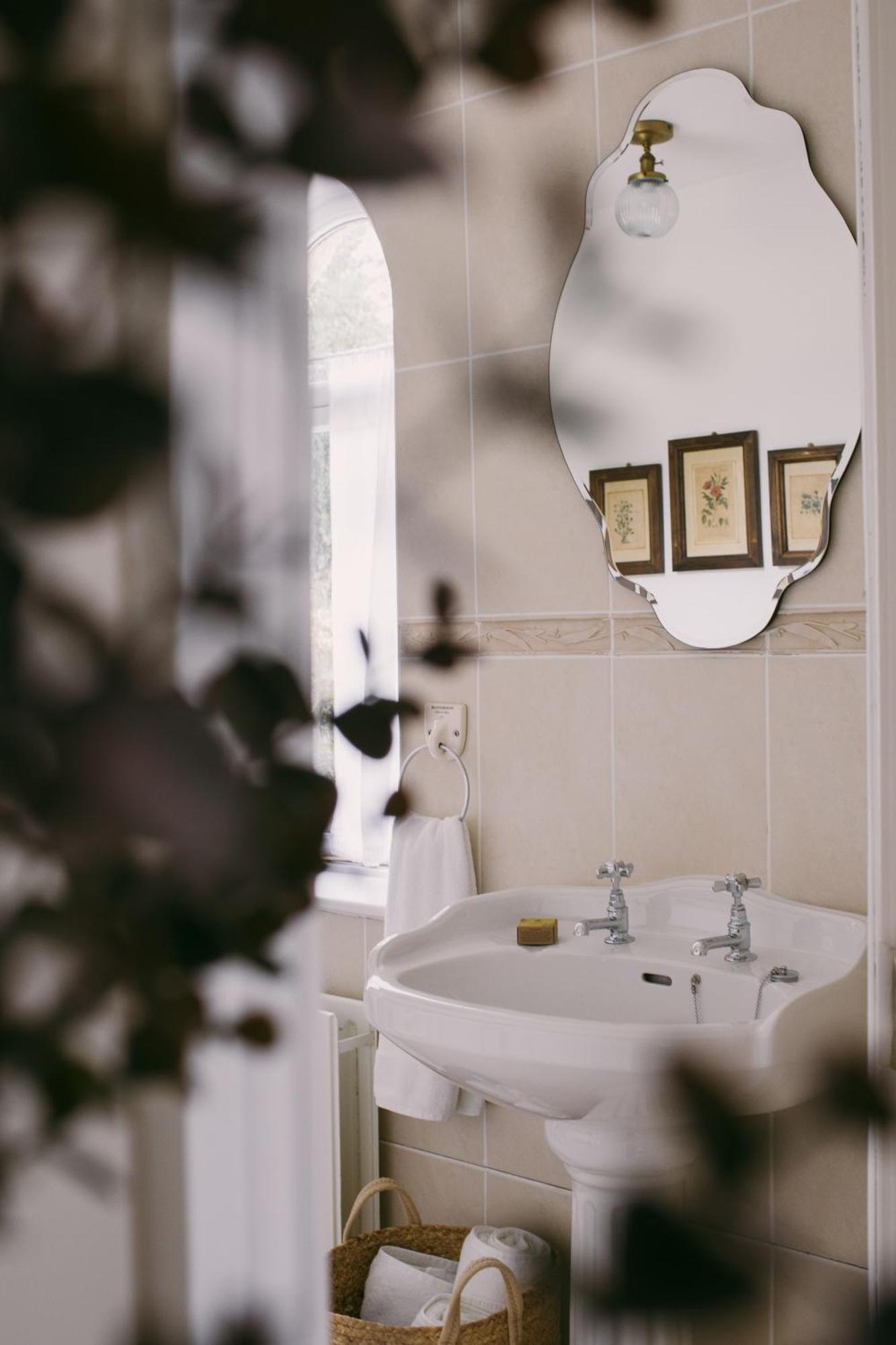 Bed and Breakfast Mossie'S Adrigole Экстерьер фото